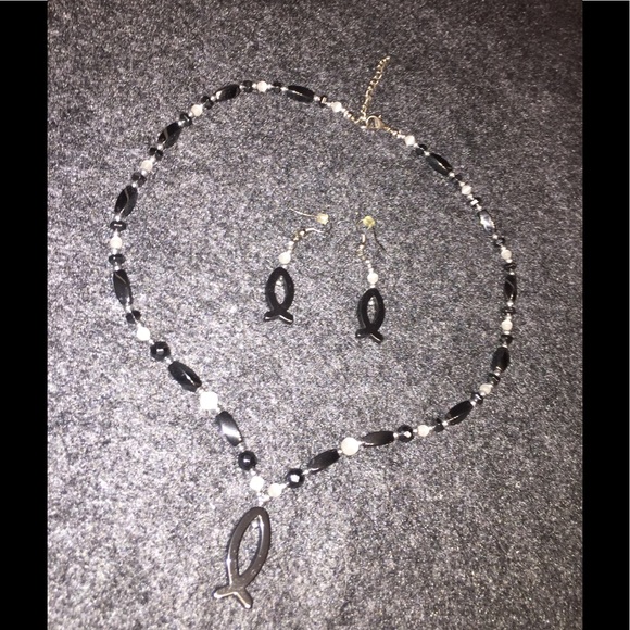 Symbolic & Beautiful Beaded Necklace & Earrings - Picture 2 of 3